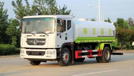 東風多利卡國六14噸灑水車 東風多利卡國六14噸灑水車
